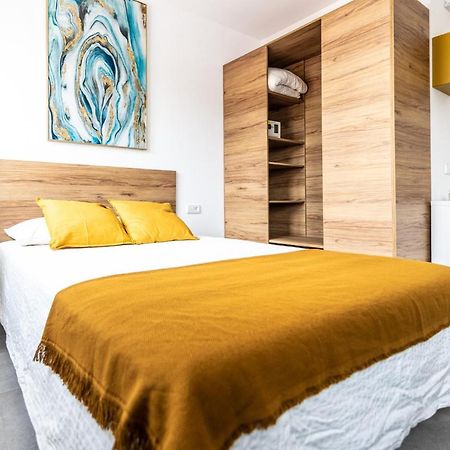 Acogedor Estudio A Metros De La Playa, Con Zonas Comunes Y Terraza 3B Valencia Exterior foto